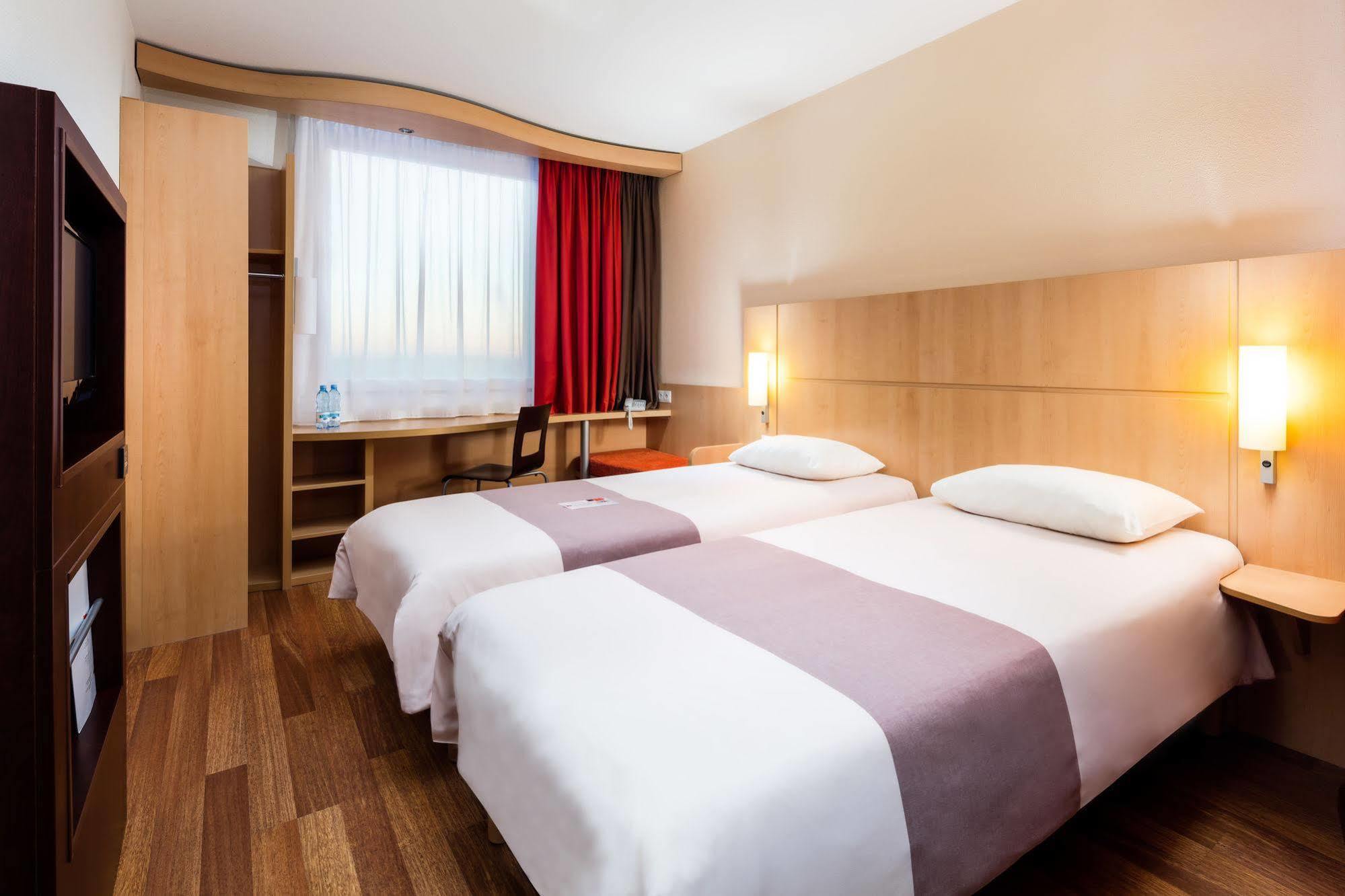 Ibis Reduta 3* Warszawa