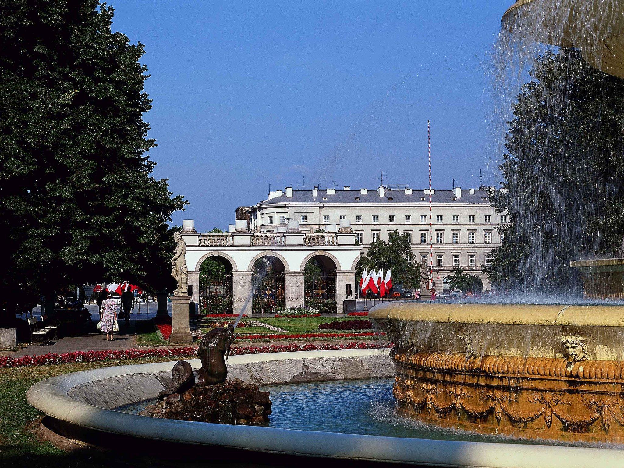 Hotell Ibis West Station Warszawa
