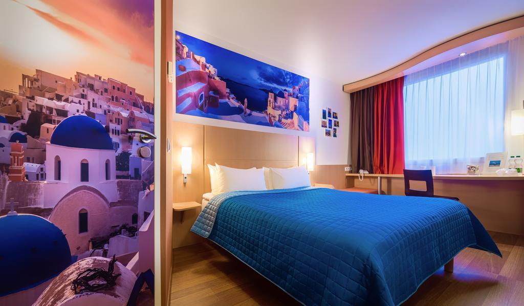 Ibis West Station Hotell Warszawa